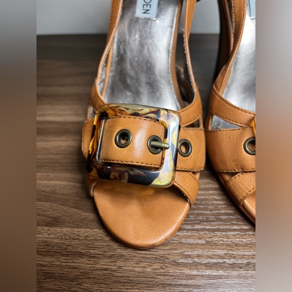 Steve Madden Y2K Annetta Strap Tan Brown Leather Sandals Heels, Buckle Size 7.5 - Picture 2 of 11